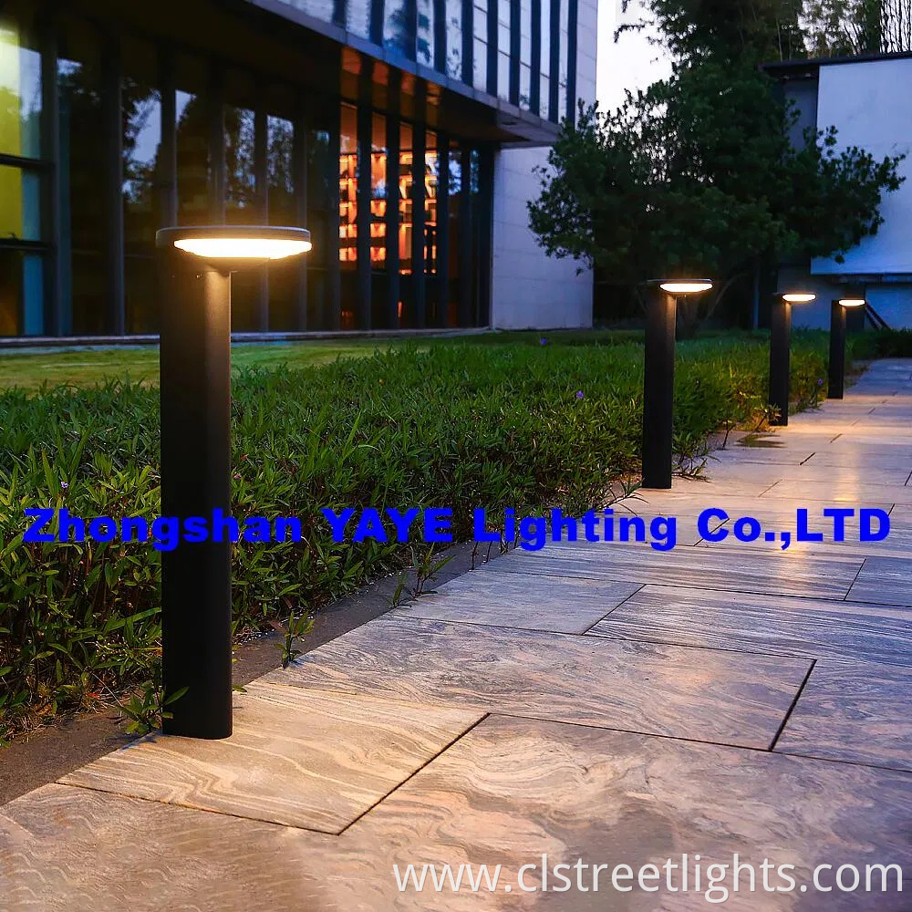 China Solar Manufacturer 2000/1000/800/600/500W/400/300/200/100W LED Sensor IP66 Street Outdoor All in One Camera ABS COB Wall Flood Garden Road Battery Light